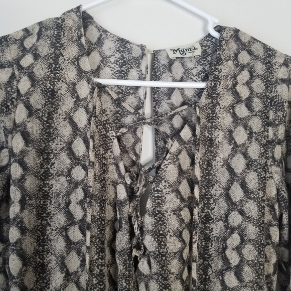 NWOT Show Me Your MuMu Tillie Tie Front Tassel Romper Snake Print Size S Boho - Picture 7 of 16
